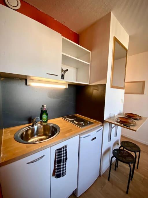 Splendide Studio Moderne - Proche Centre - Laverie Nîmes Kültér fotó